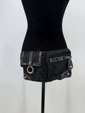 Vtg Y2K Guess monogrammed waist/belt bag black with snake skin trim